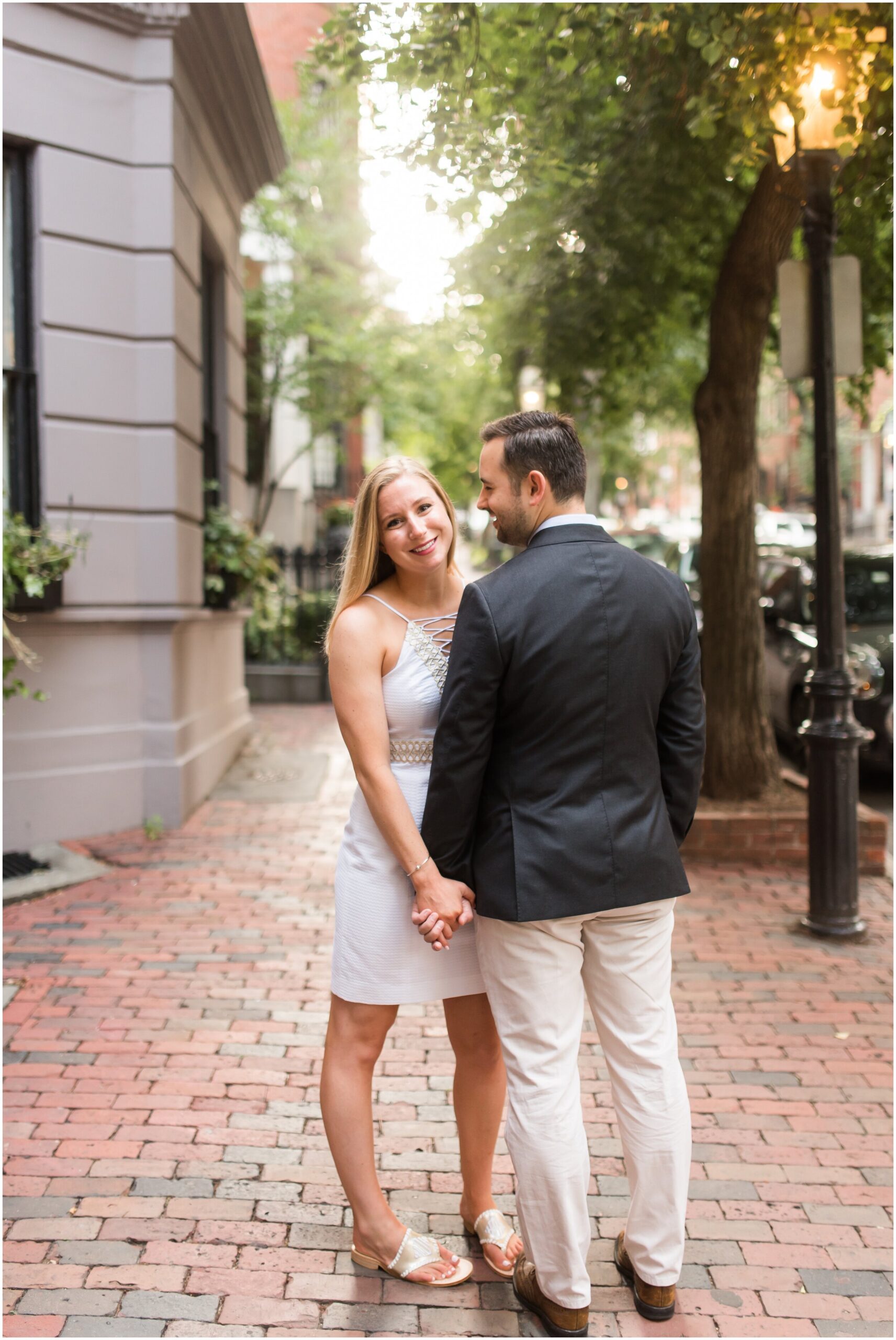 beacon-hill-engagement-photos_0016.jpg