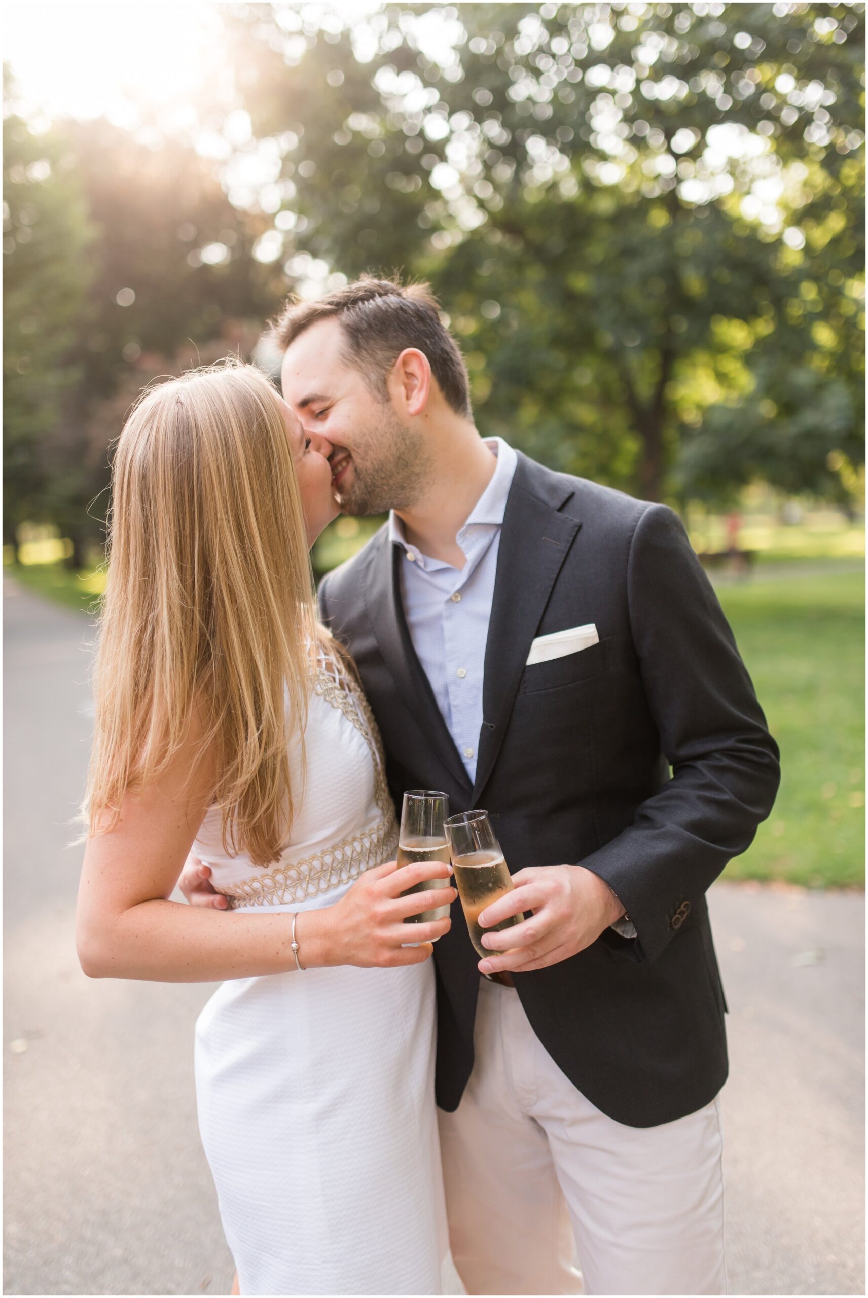 beacon-hill-engagement-photos_0030.jpg