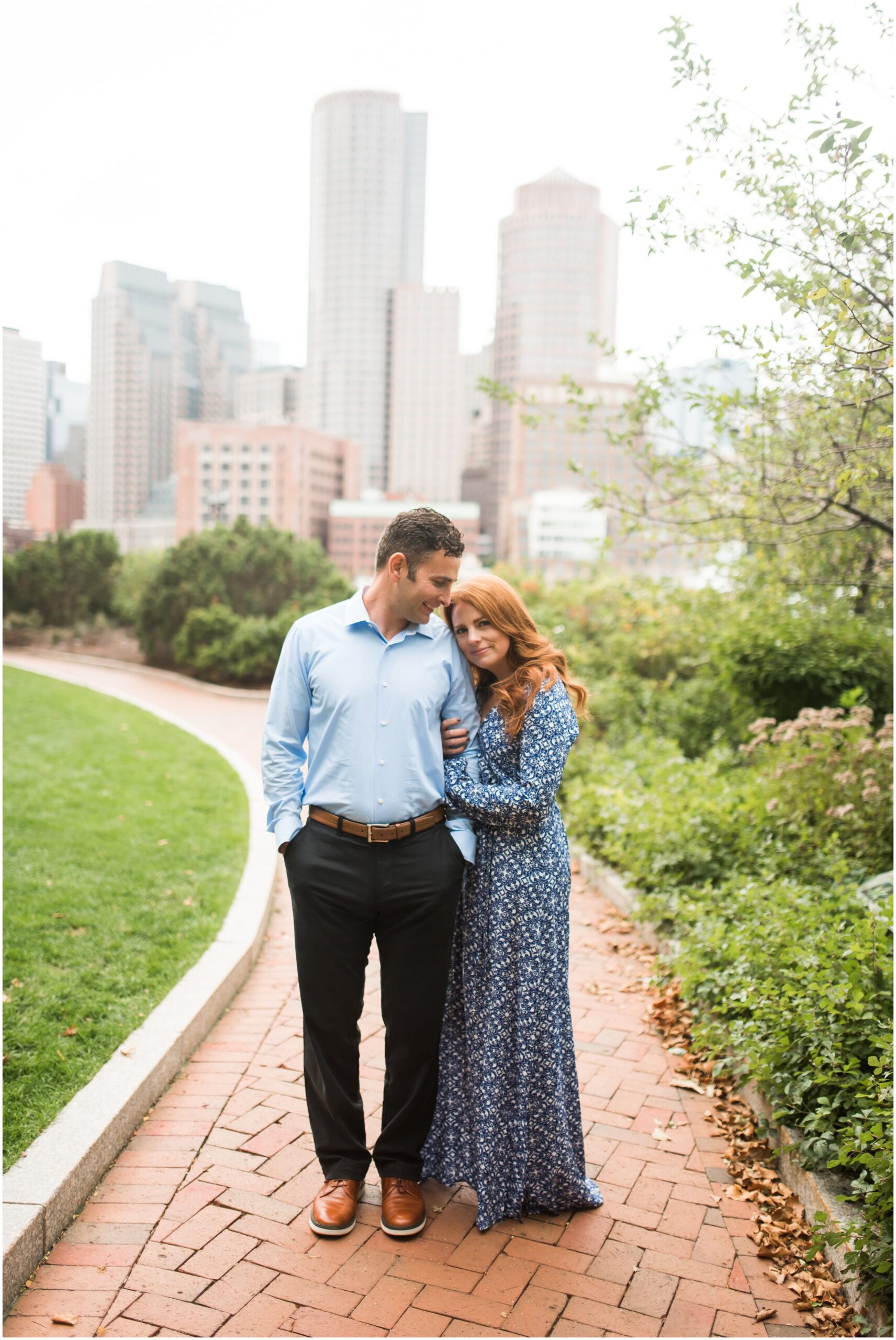 boston-seaport-engagement-photos_0015.jpg