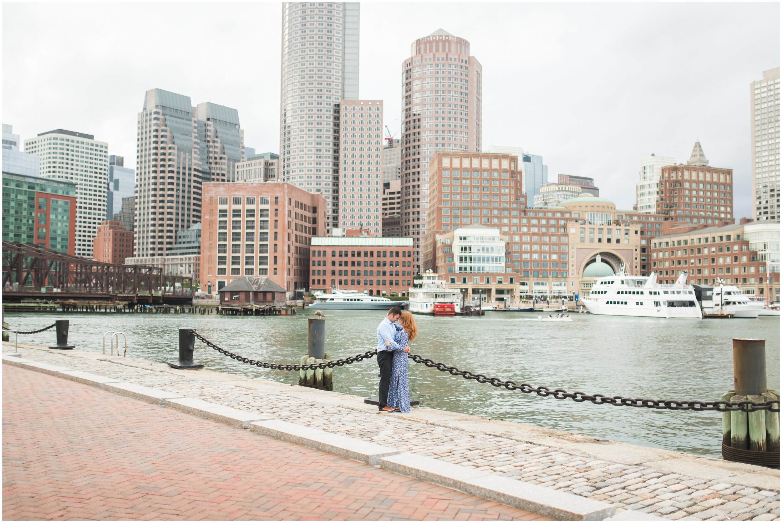 boston-seaport-engagement-photos_0033.jpg
