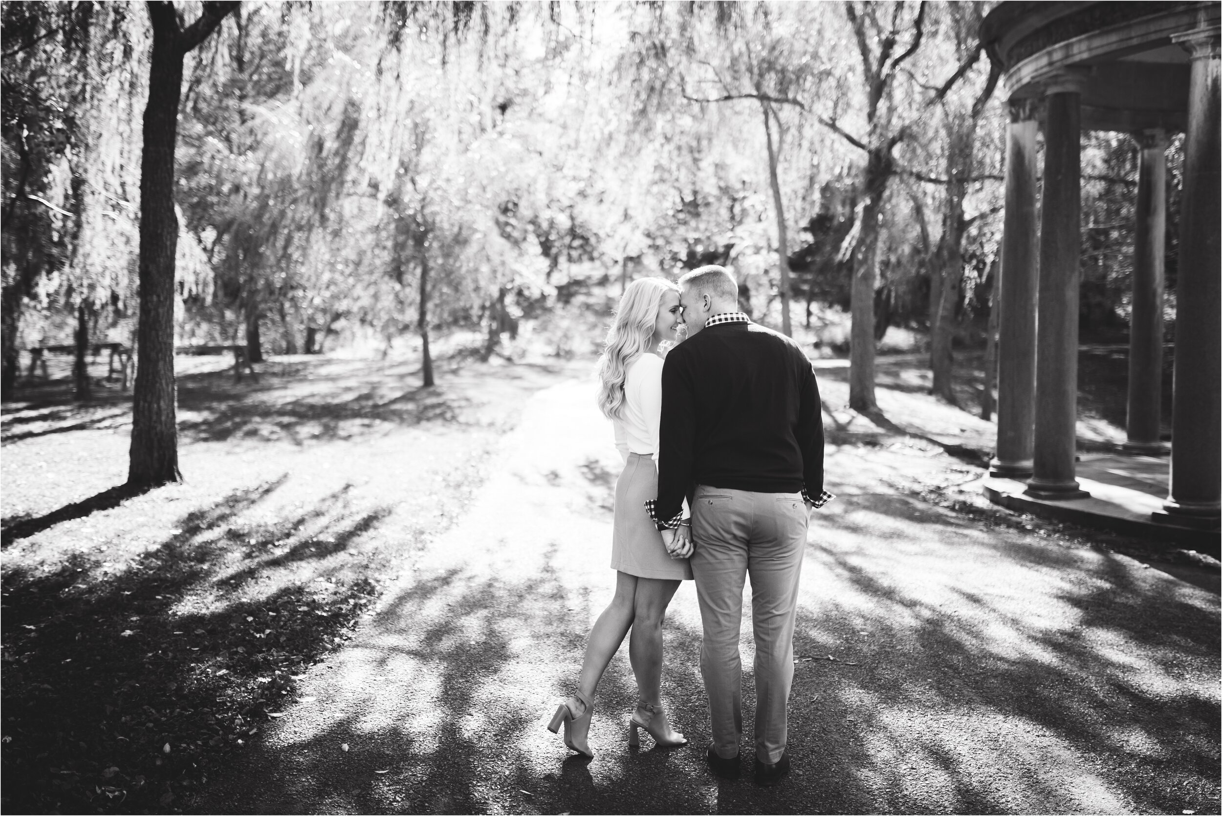 larz-anderson-park-engagement-photos_0017.jpg