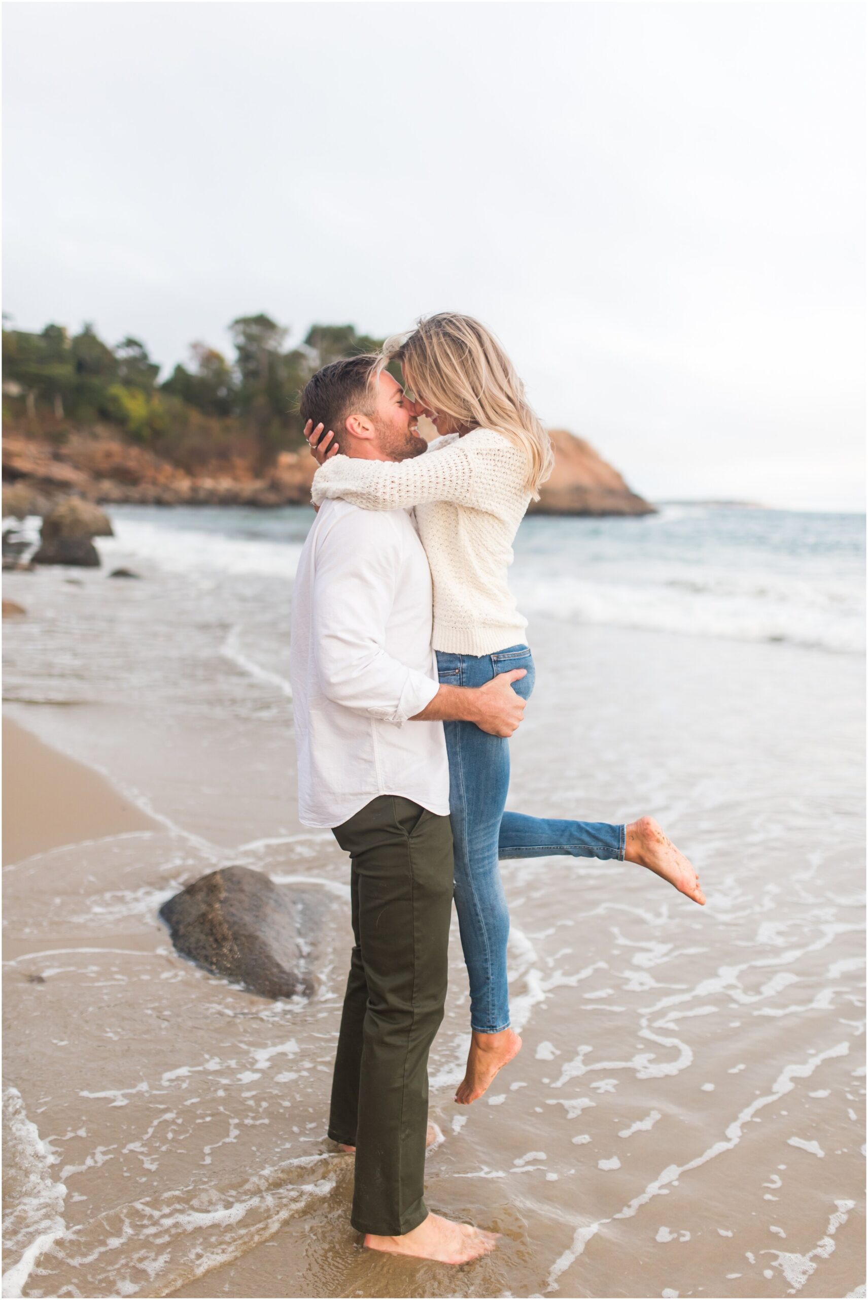 singing-beach-engagement-photos_0012.jpg