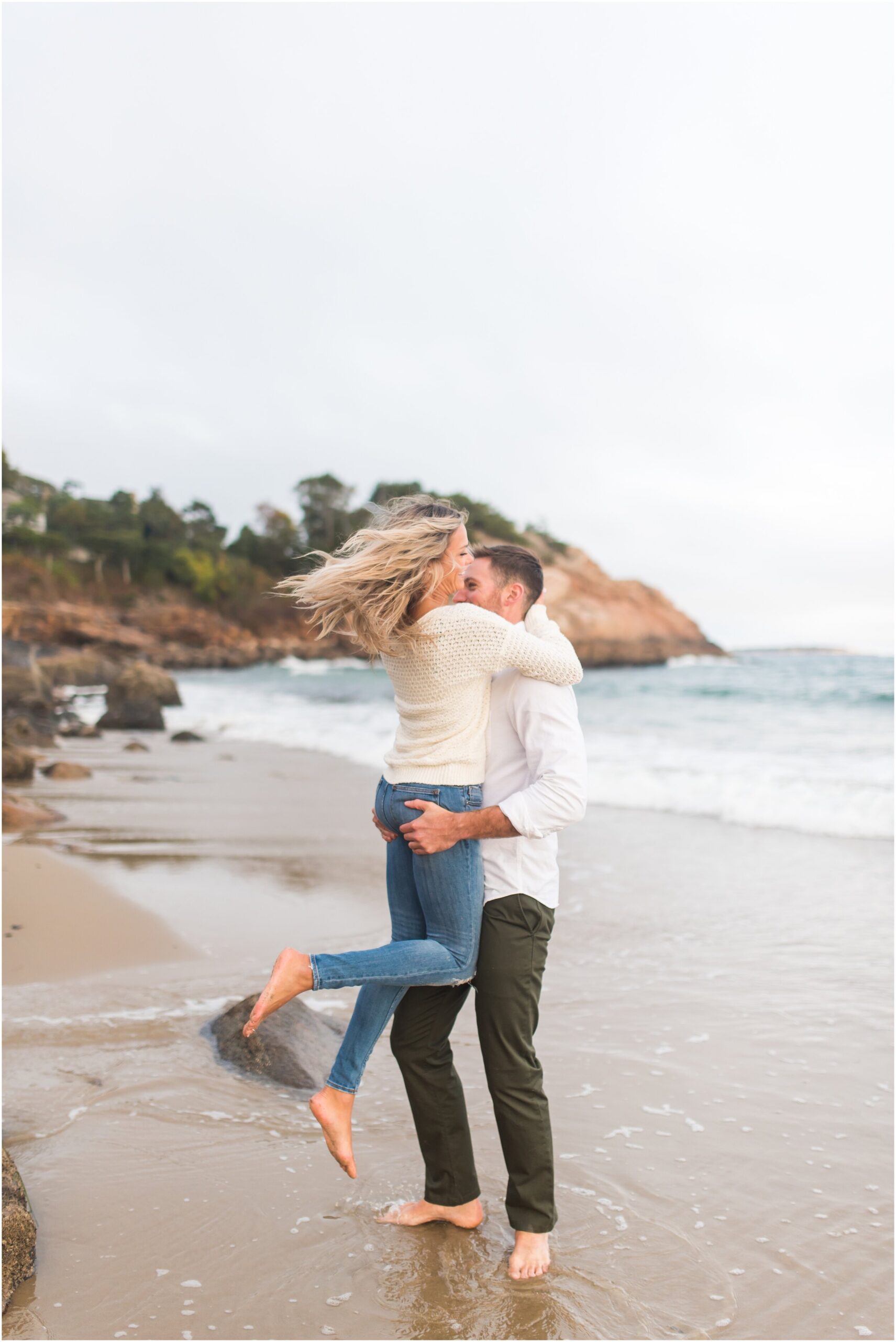 singing-beach-engagement-photos_0013.jpg