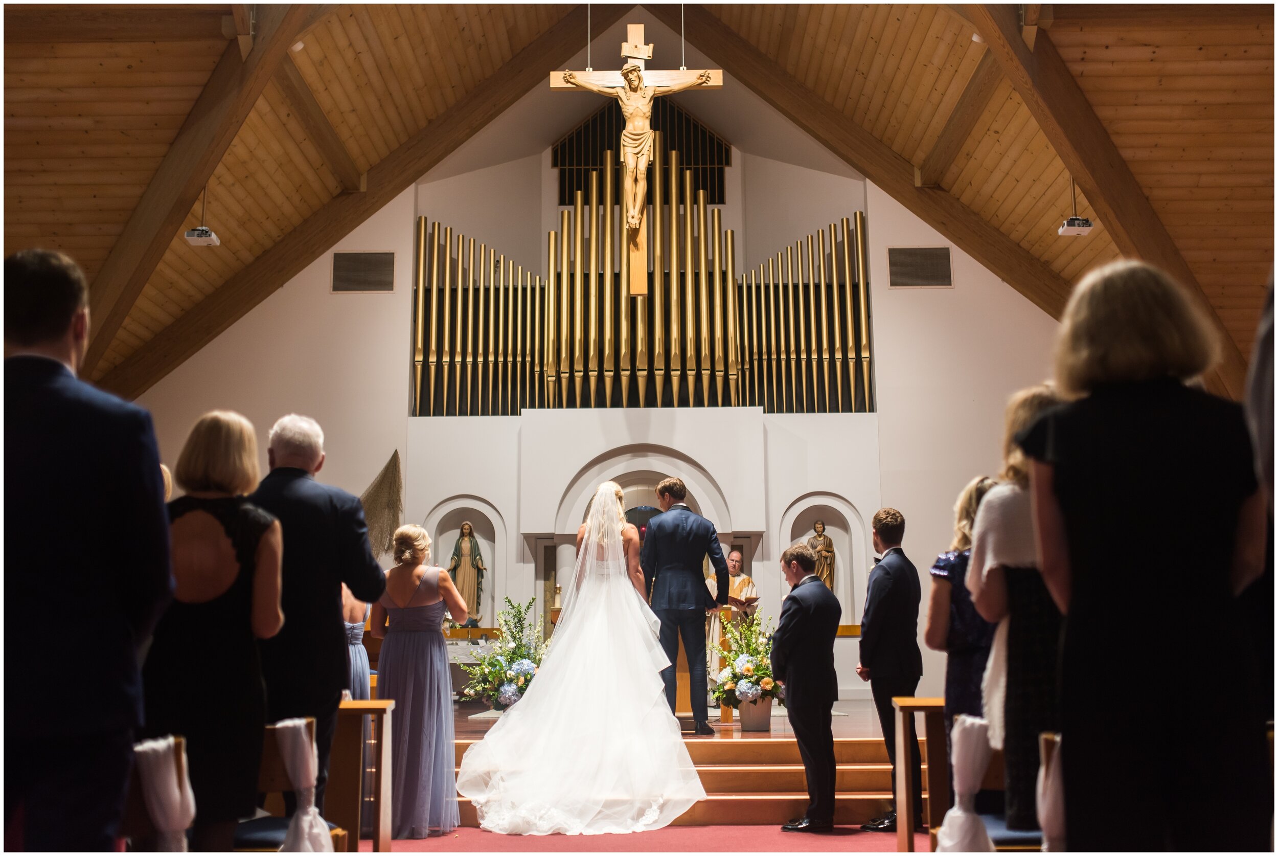 white-cliffs-country-club-wedding_0052.jpg