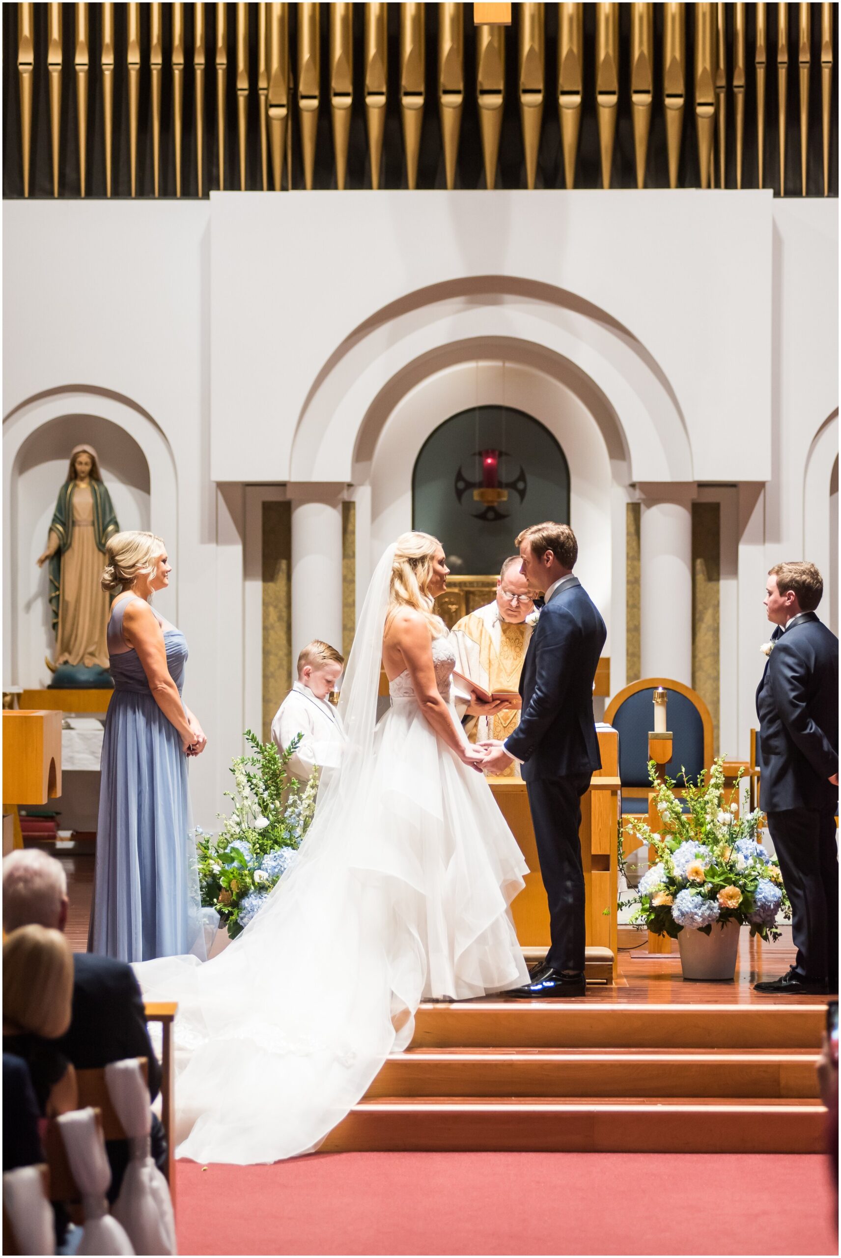 white-cliffs-country-club-wedding_0055.jpg