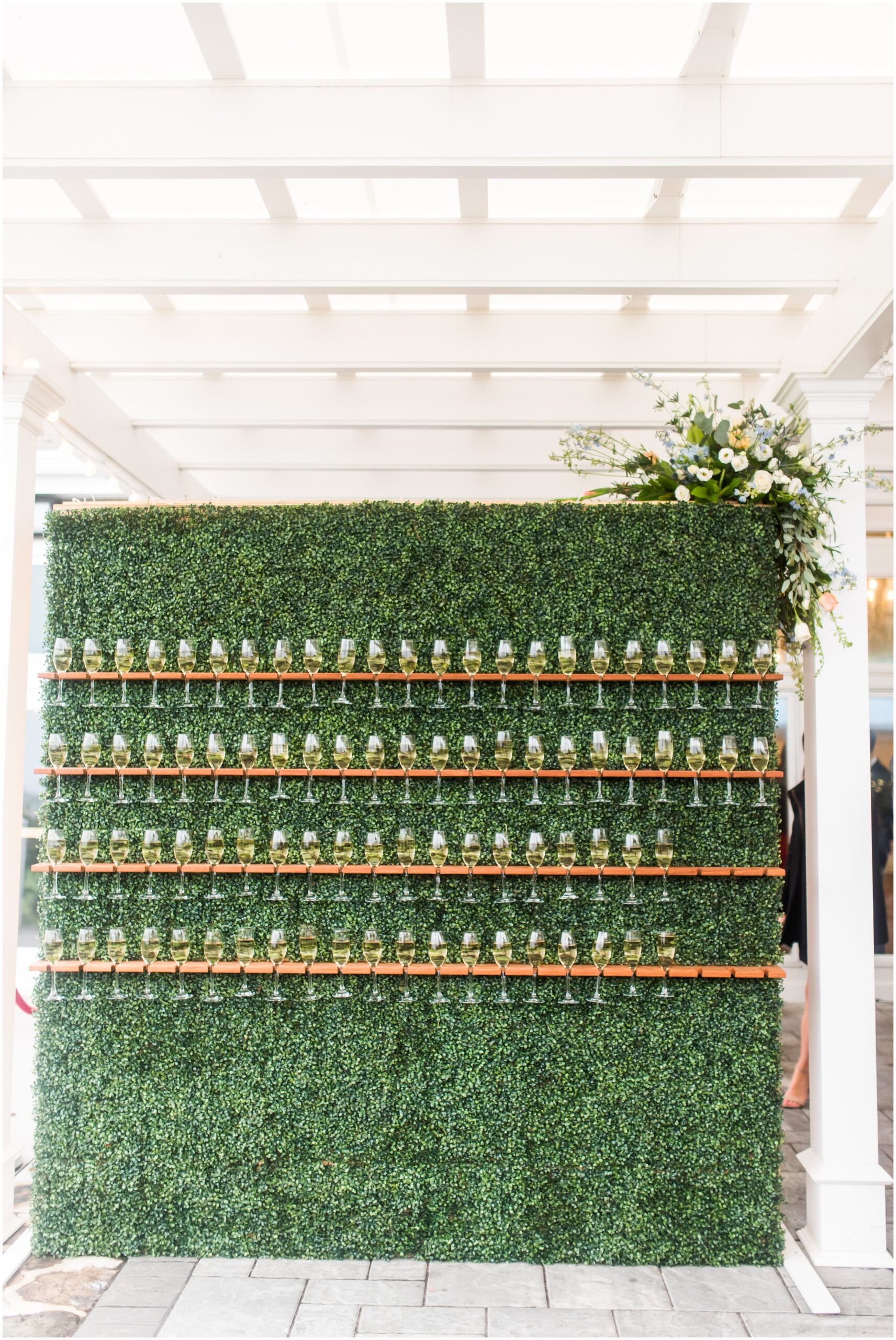 white-cliffs-country-club-wedding_0114.jpg