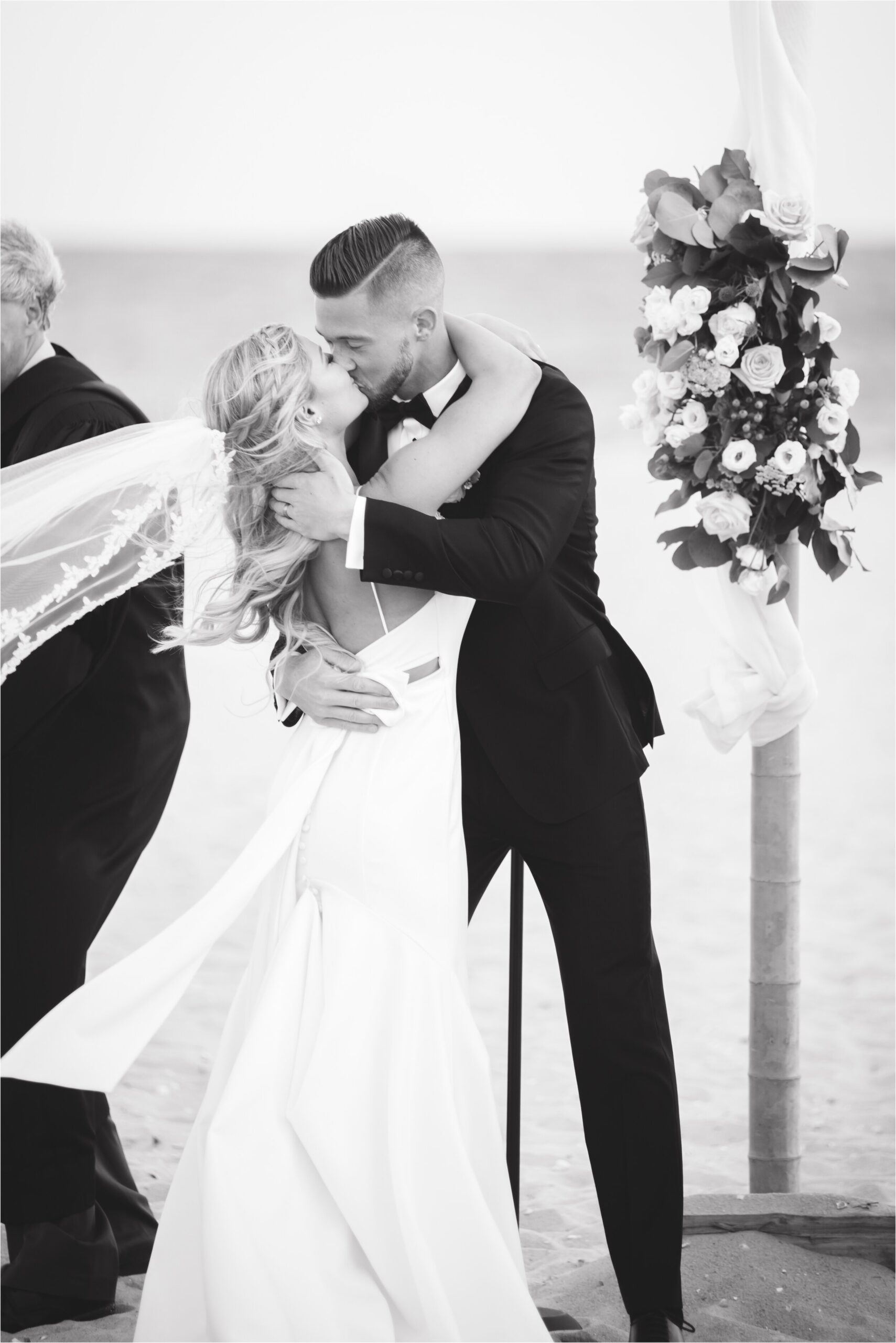 wychmere-beach-club-wedding_0050.jpg