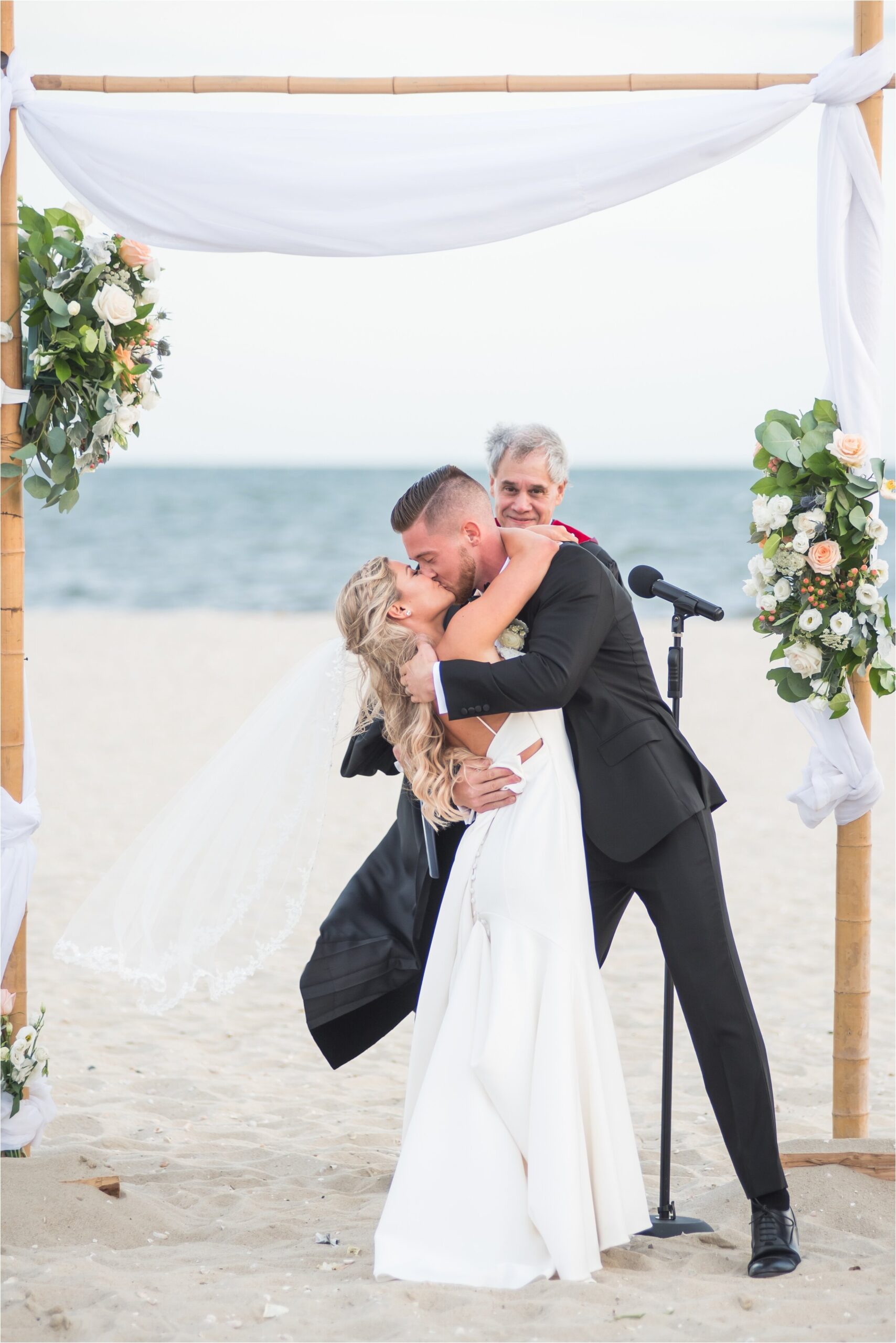 wychmere-beach-club-wedding_0051.jpg