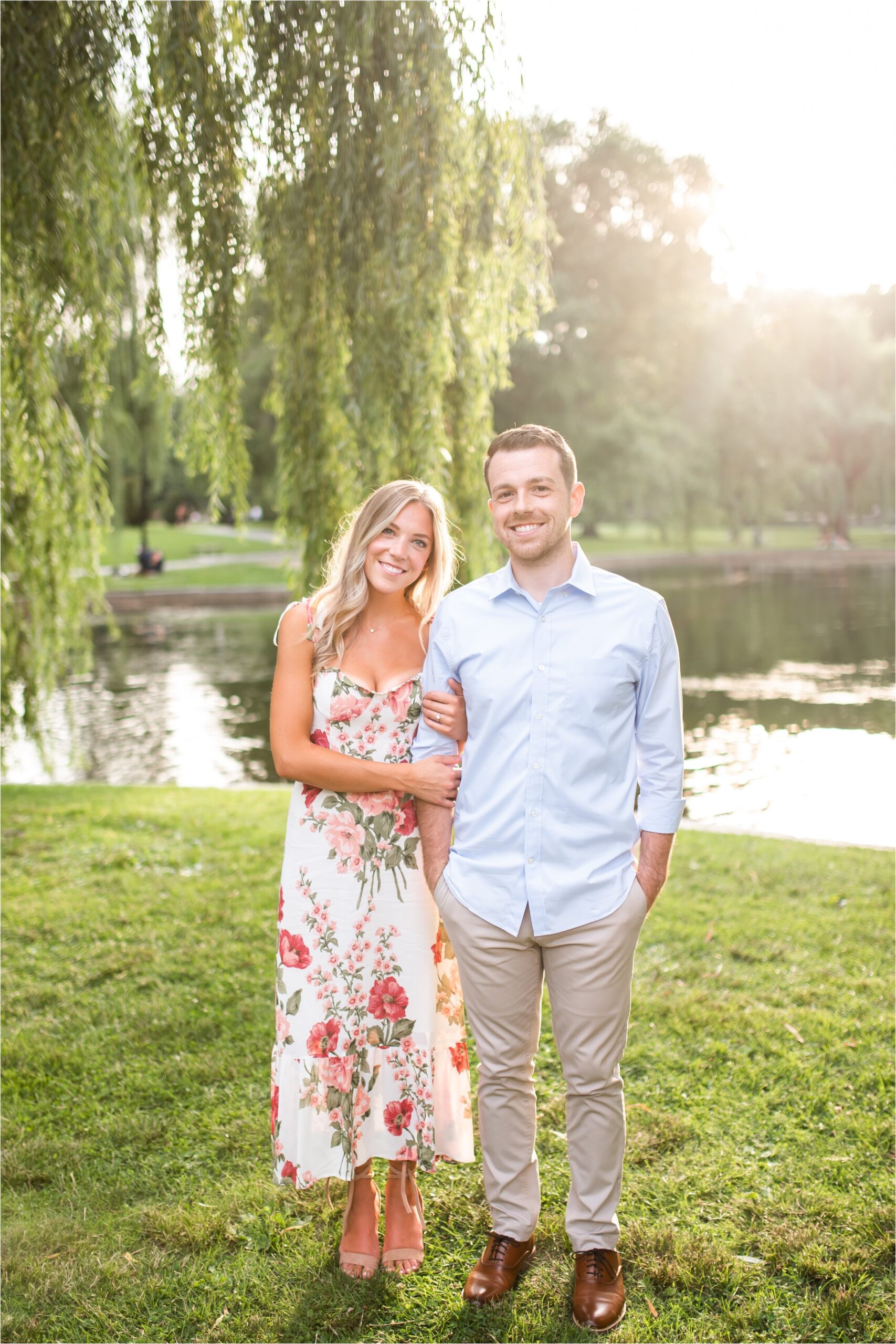 boston-public-garden-engagement-photos_0008.jpg