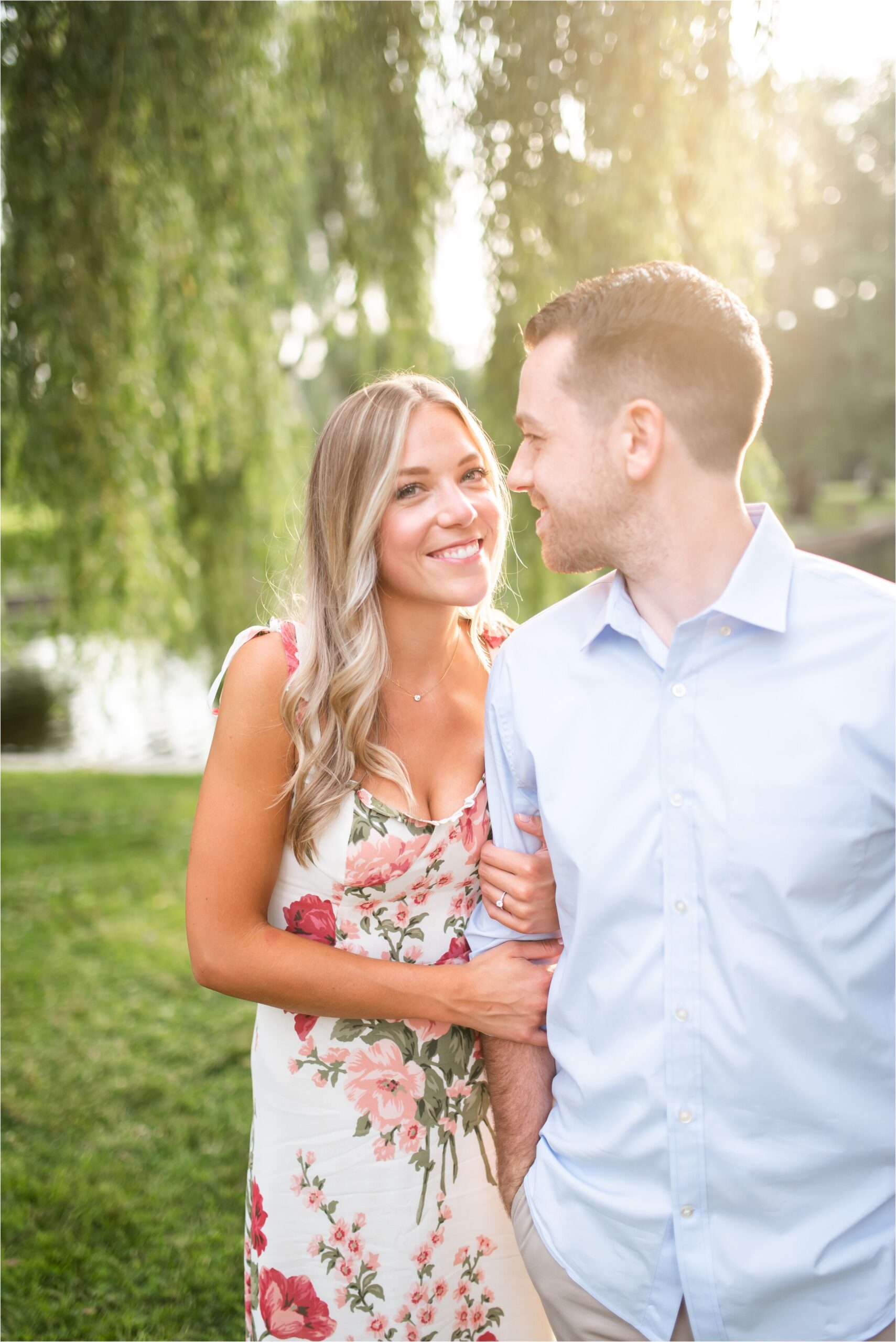 boston-public-garden-engagement-photos_0010.jpg
