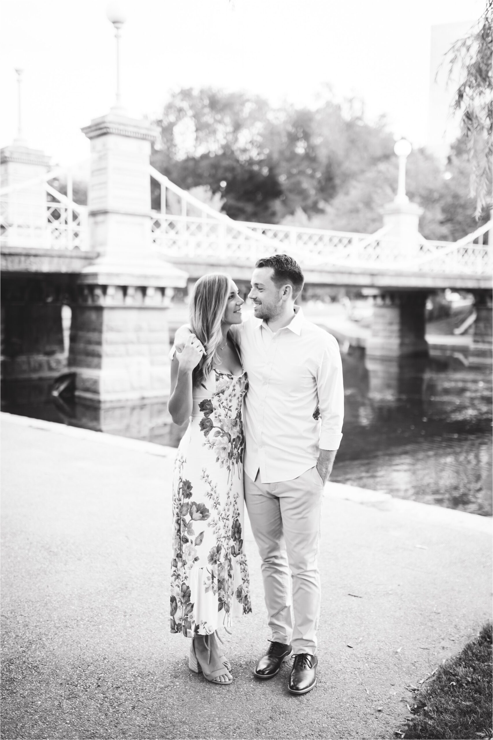 boston-public-garden-engagement-photos_0013.jpg