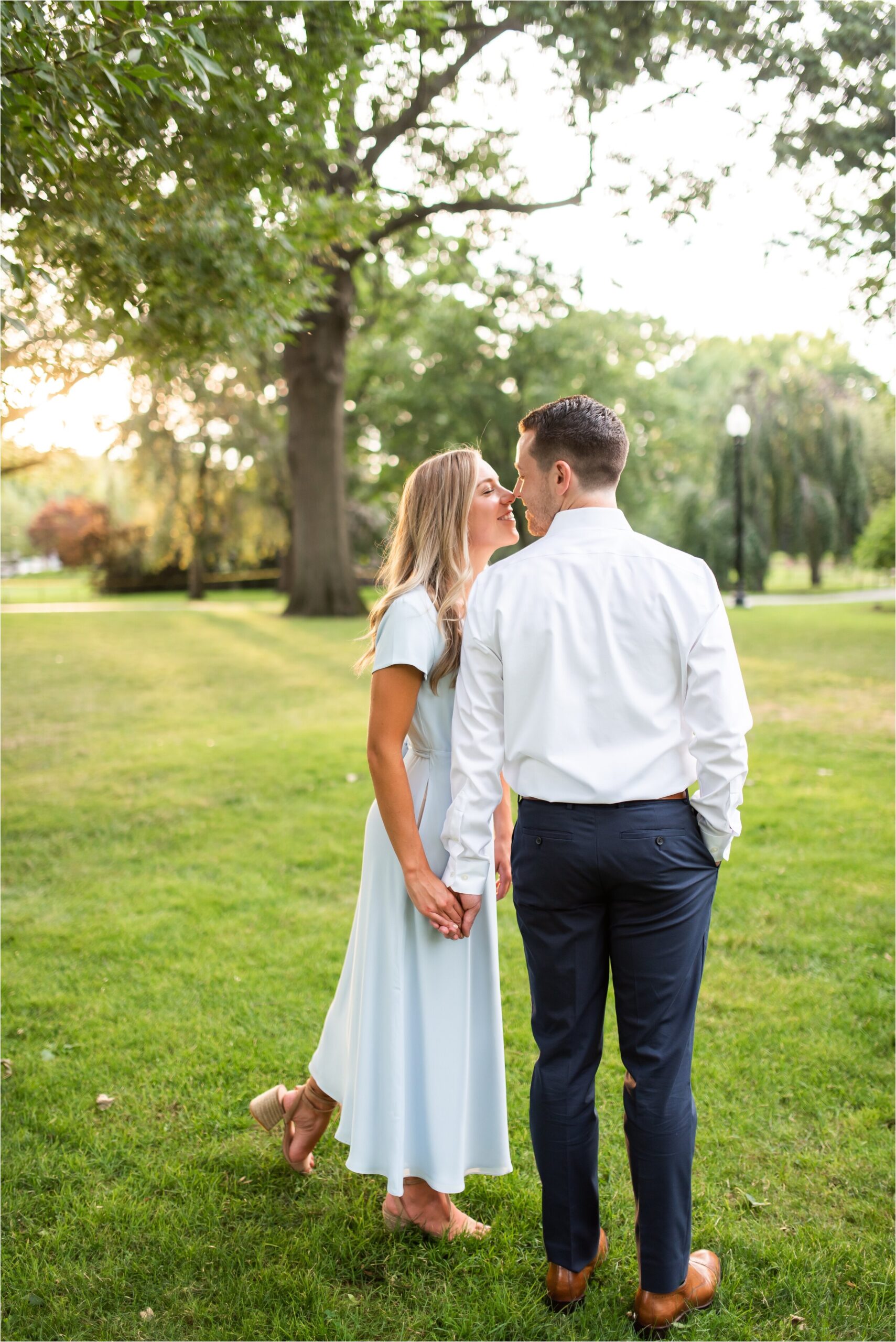 boston-public-garden-engagement-photos_0015.jpg