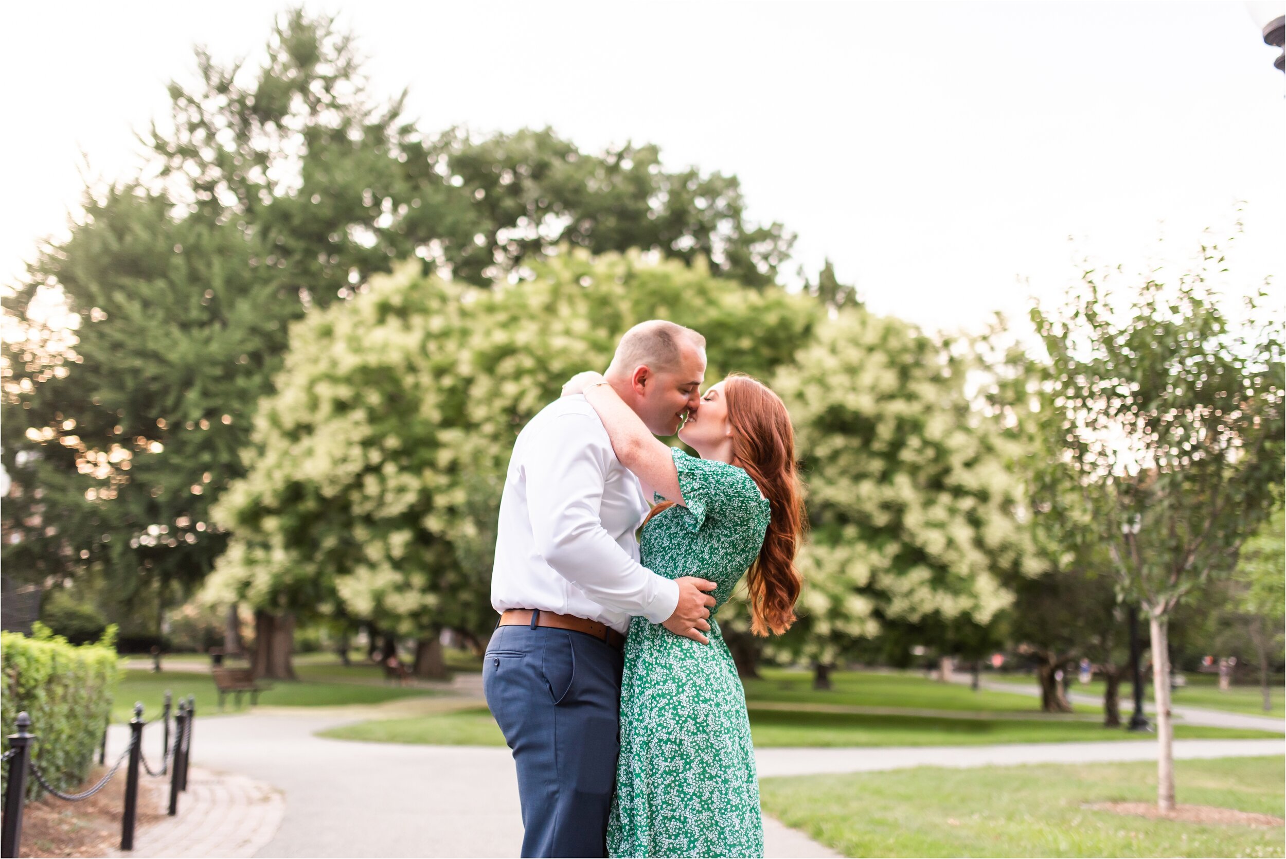 boston-public-garden-engagement-photos_0019.jpg