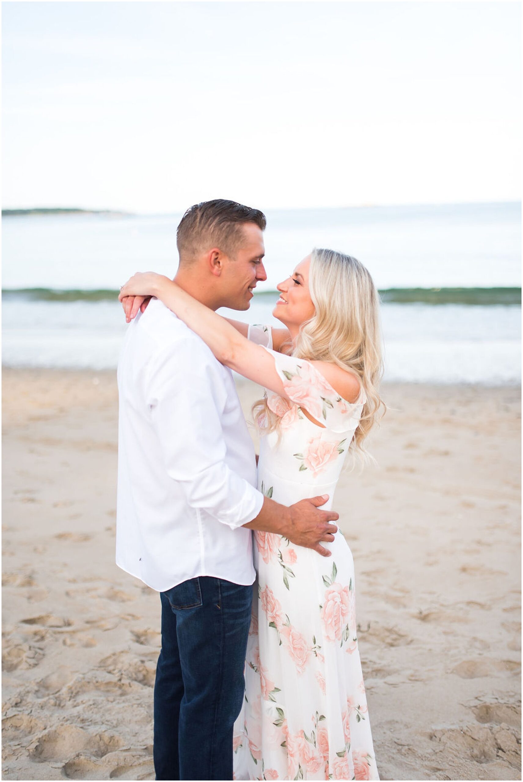 singing-beach-engagement-photos_0002.jpg