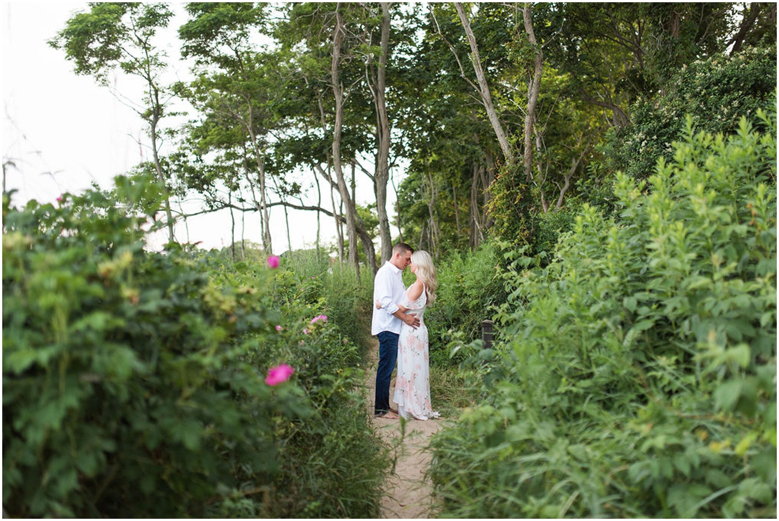 singing-beach-engagement-photos_0016.jpg