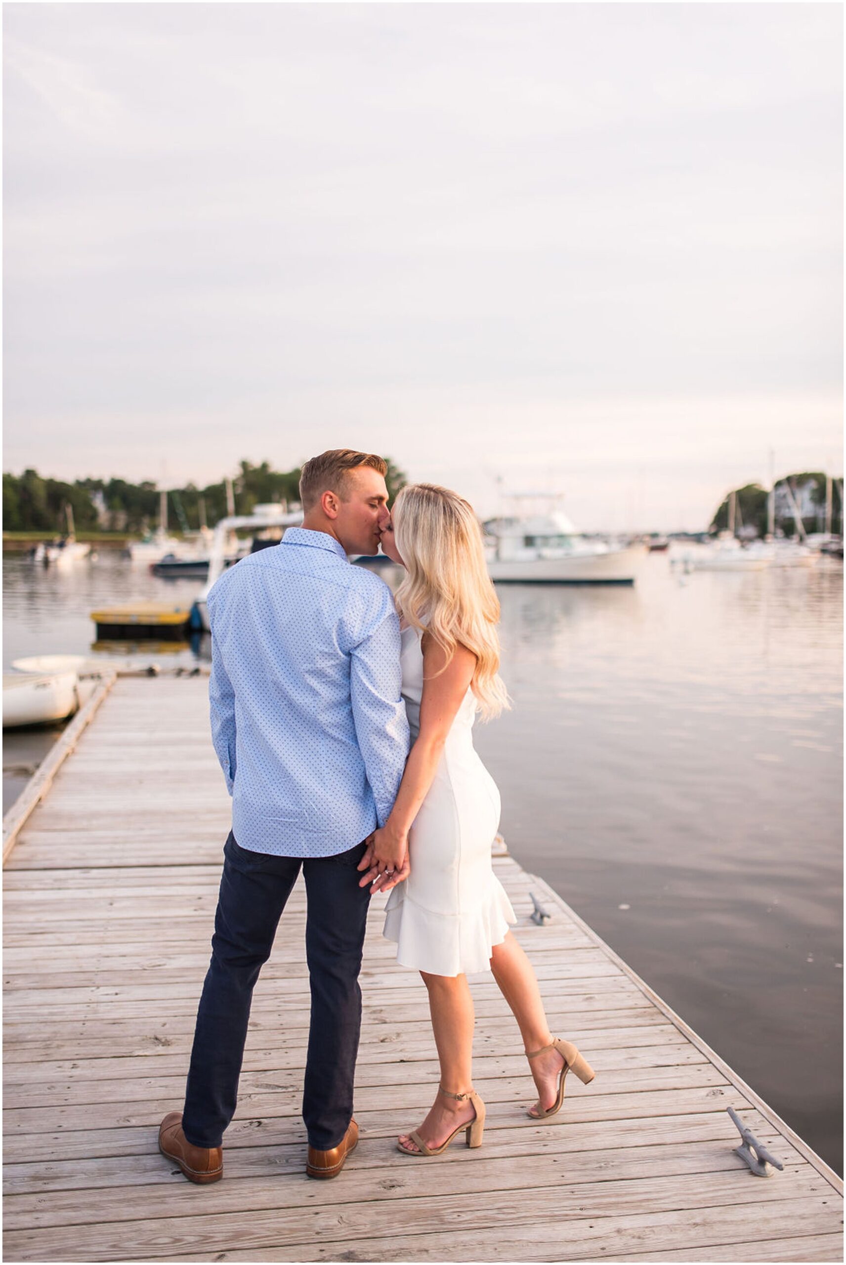 singing-beach-engagement-photos_0021.jpg