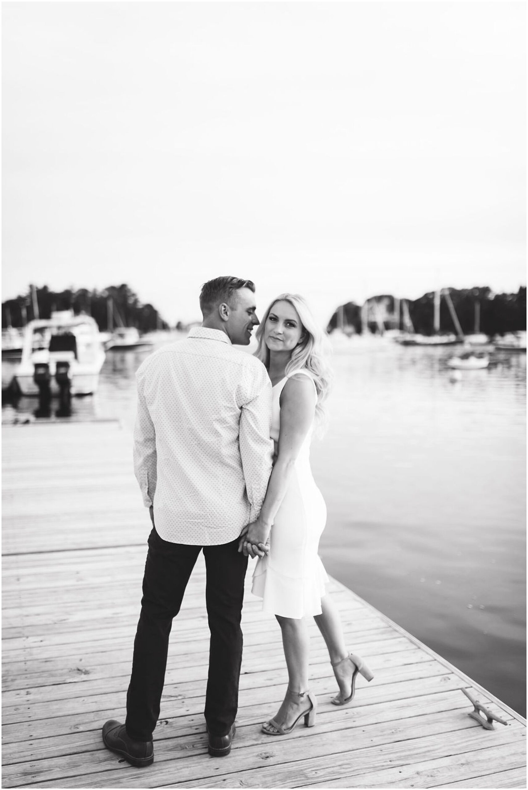 singing-beach-engagement-photos_0022.jpg