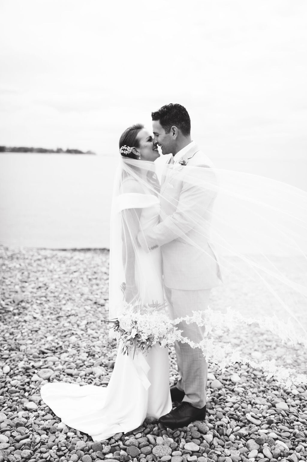 oceanview_of_nahant_wedding-38.jpg