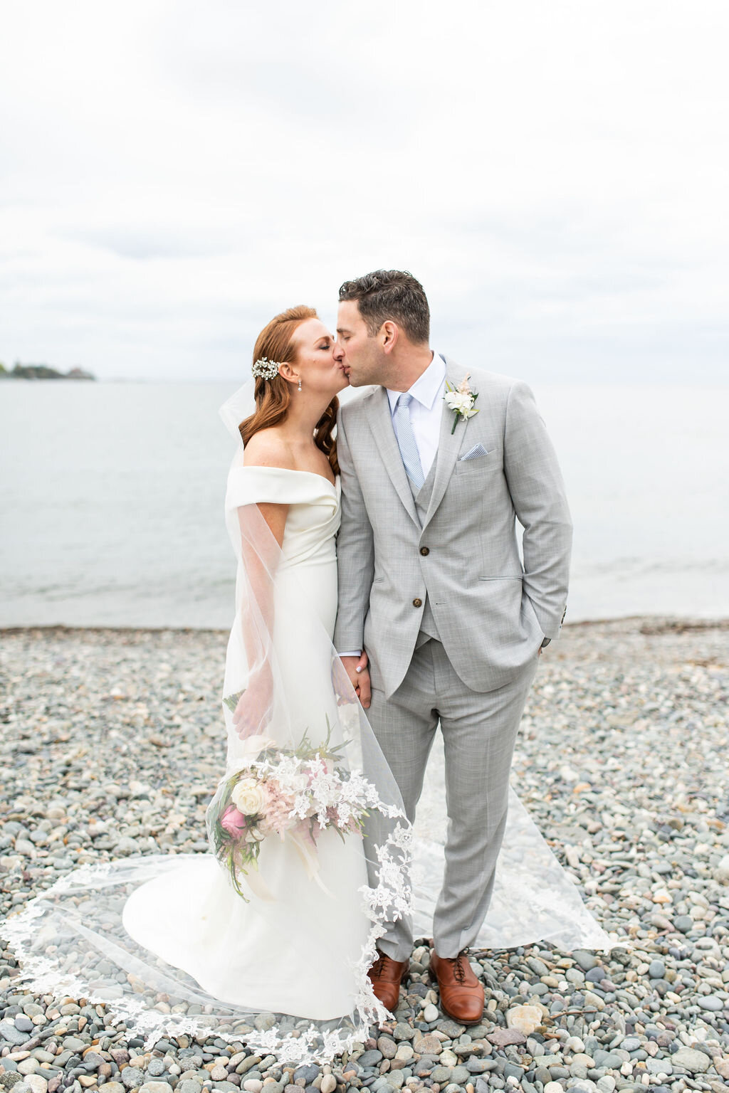 oceanview_of_nahant_wedding-43.jpg